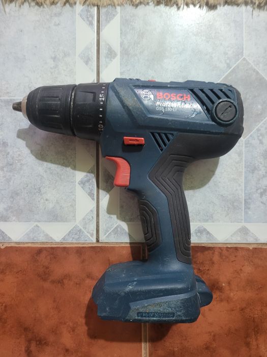 Шуруповерт BOSCh