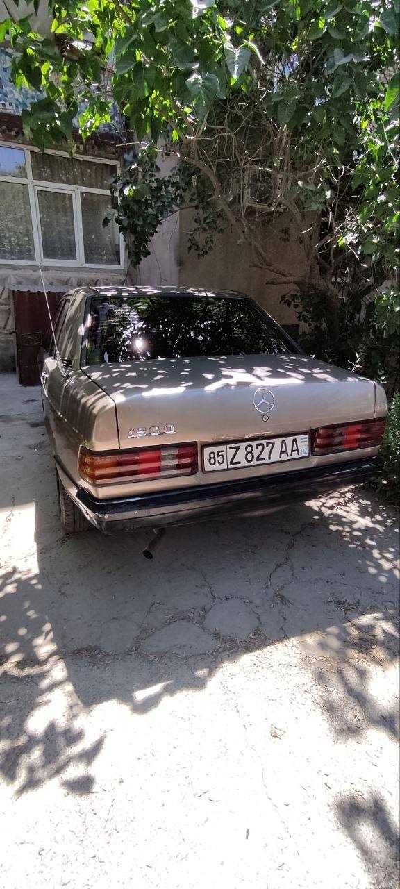 Продам Mercedes Benz 190D, в хорошем состоянии