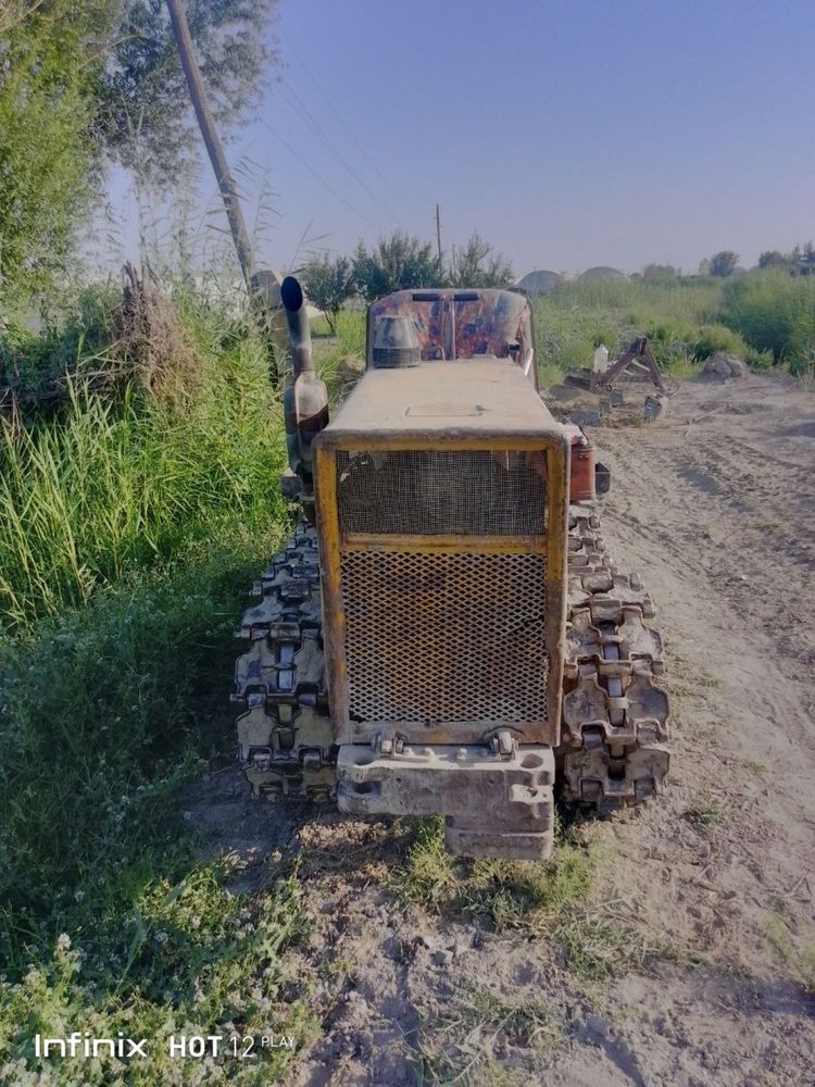KDT-54 Гусеничный трактор