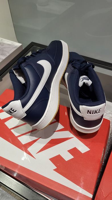 Nike Court Navy 42