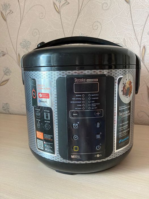 Мультиварка Redmond