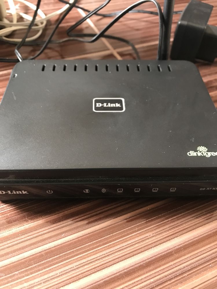 Колонки за компютър и рутер Dlink + подарък кабел