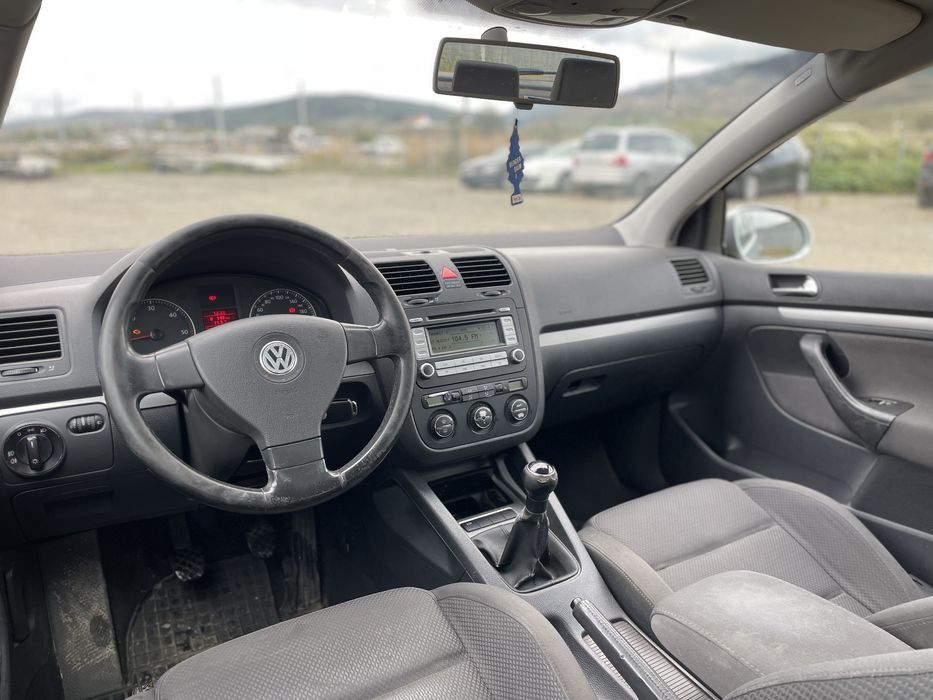 Volkswagen Golf 5 / 2.0TDI BKD 140CP / Pachet R-Line / Inmatriculat