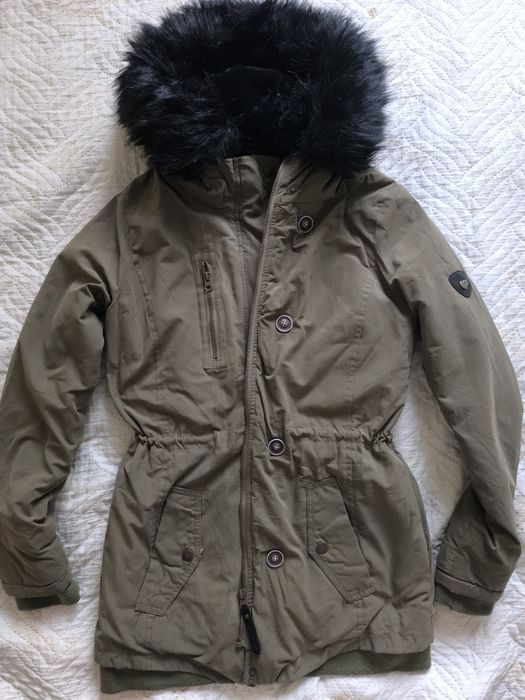 Дамска зимна парка