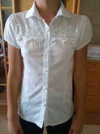 Продам школьную блузку (Турция) Deloras с коротким рукавом на девочку