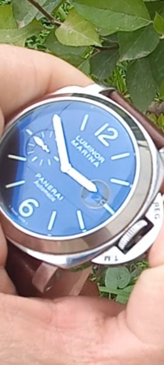 Часы наручные производство Швейцария luminor marina panerai