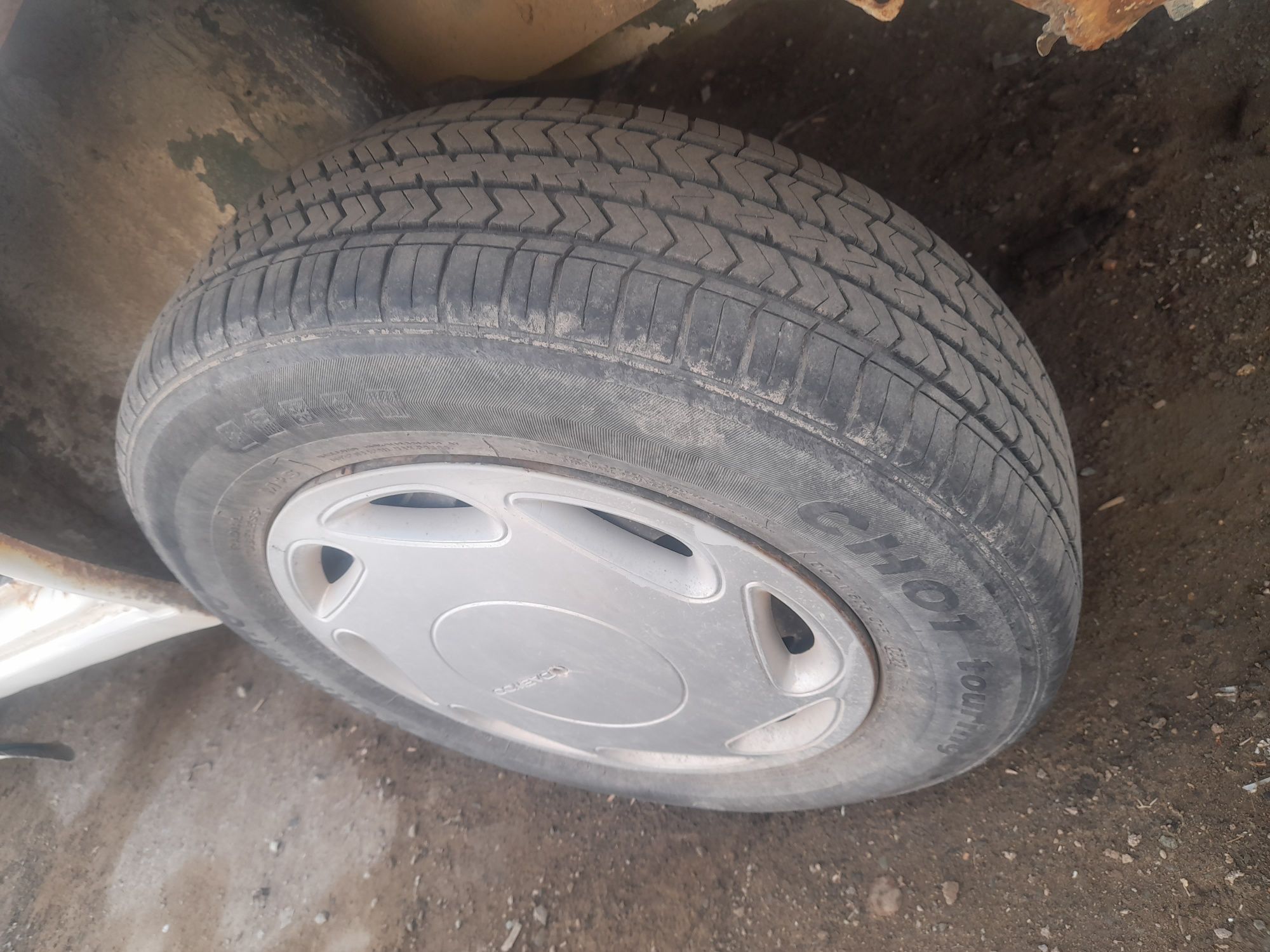 ChaCharmhoo 14 lik 185/70 4 balon diskisi menen satiladi