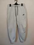 Nike Sportswear Tech Fleece.