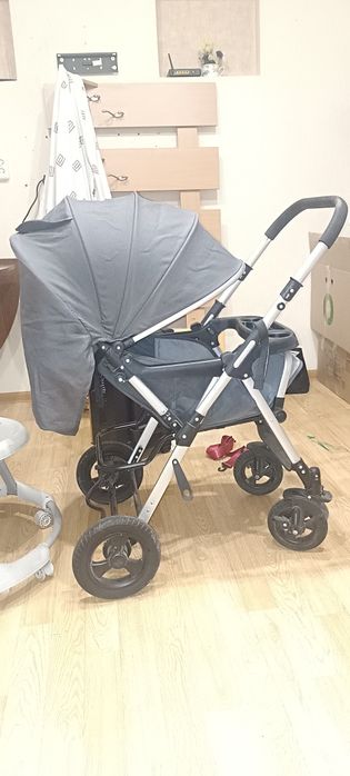 Продам коляску прогулочную