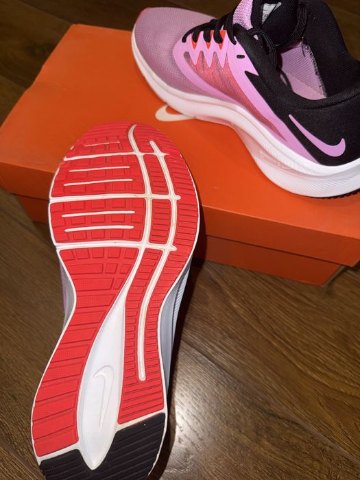 Женски маратонки Nike