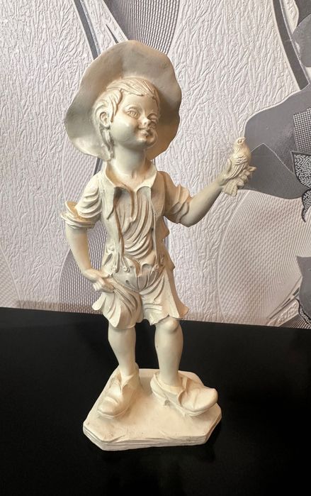 Статуетка фигура На Бруно Мерли 1983 г Италия