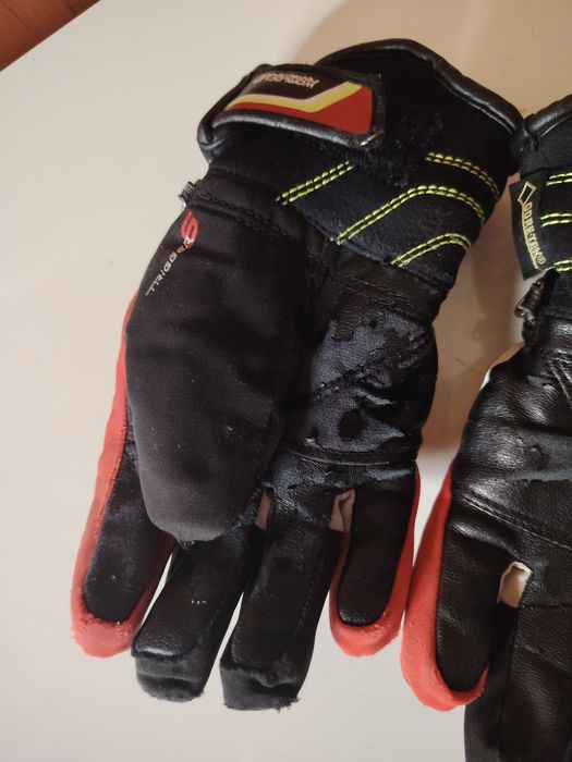 Leki ски ръкавици детски състезателни и мъжки скандинавско ходене