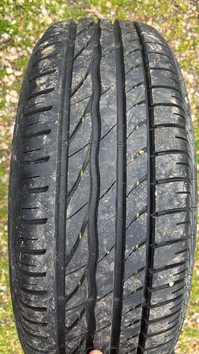 Vand roata de rezerva