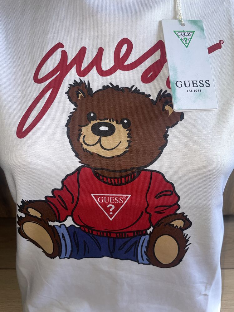 Нова Guess тениска С, М размер