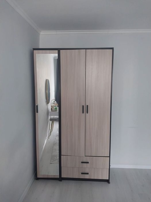 Шкаф вместительный