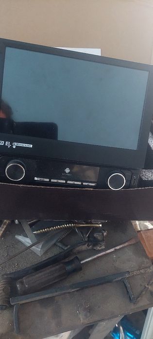 Продам магнитолу