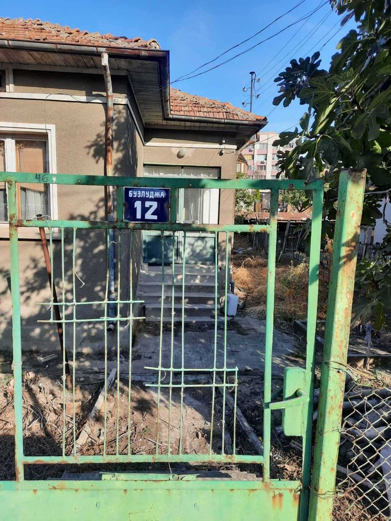 Продава се Къща в Свищов - 104 кв.м за 491 €/кв.м - Снимка #3