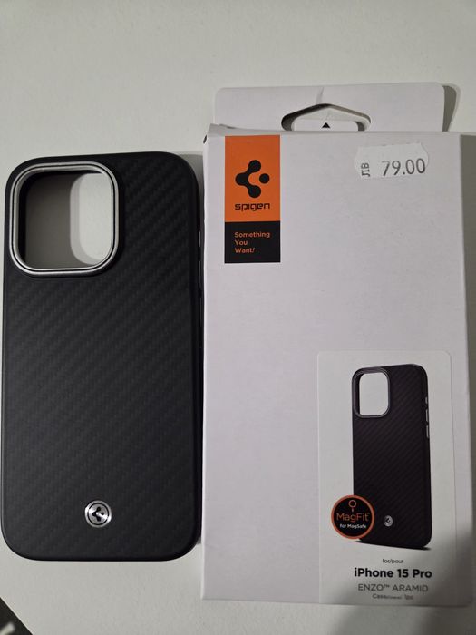 iPhone 15 Pro кейс /Spigen Enzo Aramid