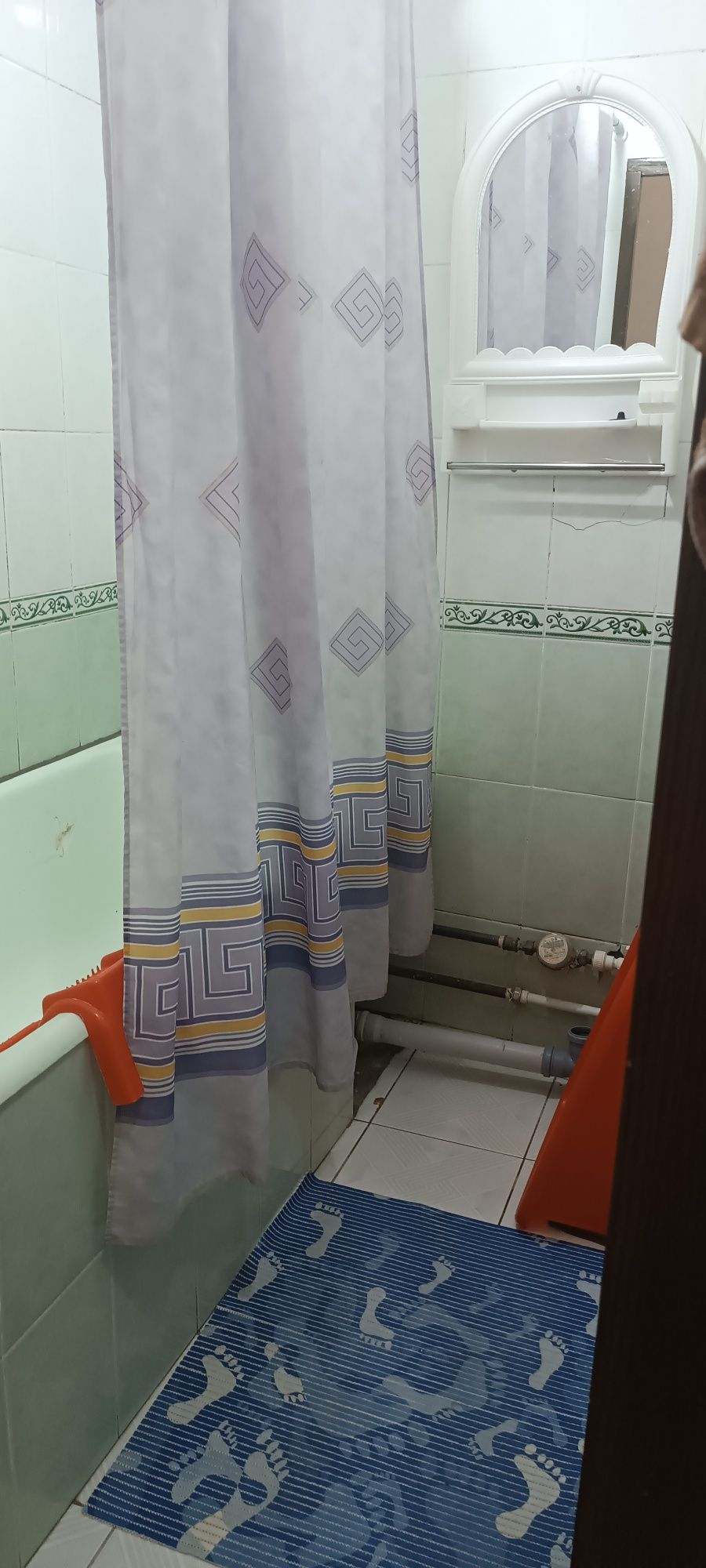 Квартира Ижарага Берилади.