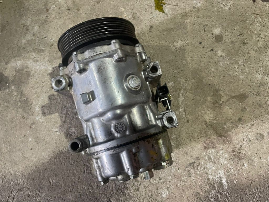 Compresor AC ford c max 2.0 tdci