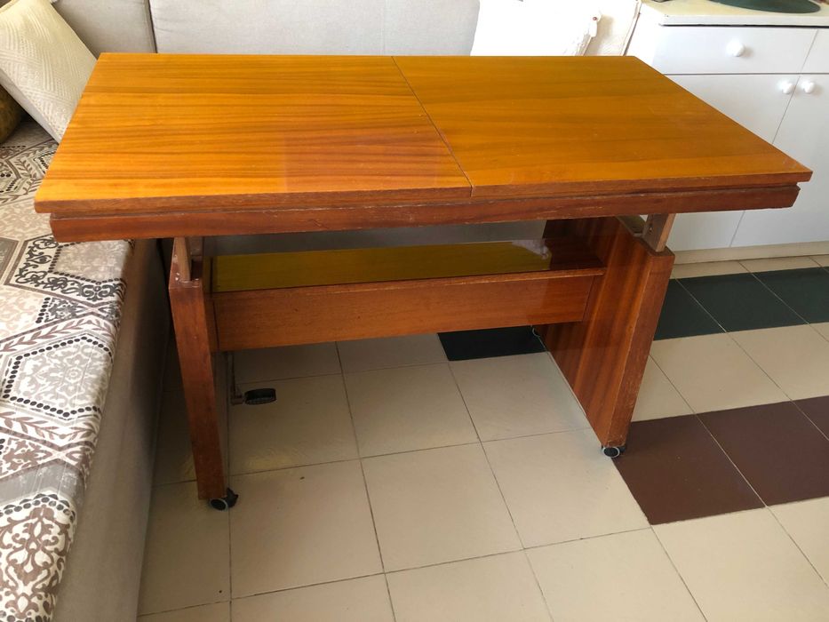 разтегателна маса