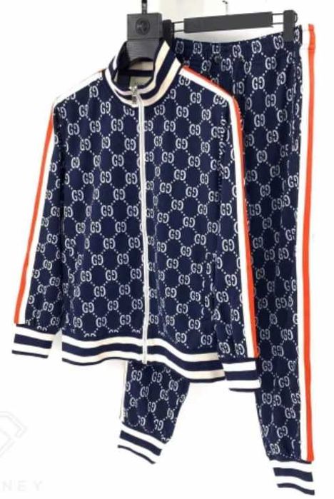 Compleu Gucci GG jacquard (jacheta marimea M, pantaloni marimea S)