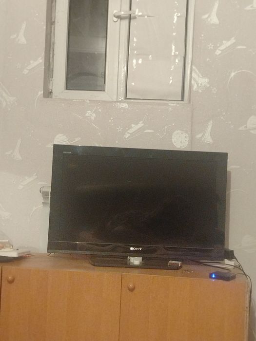 Телевизор продам