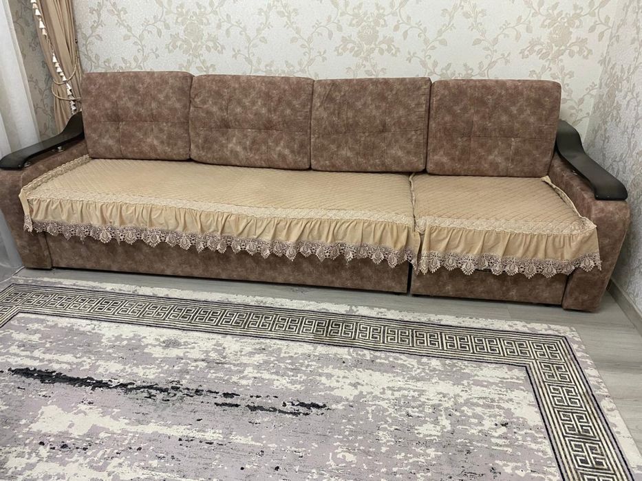 Диван в хорошем состоянии