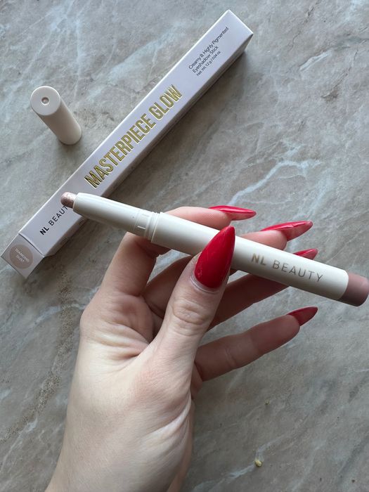 Стик сенки за очи NL Beauty