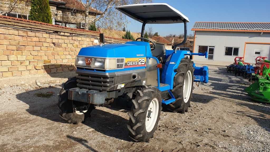 Японски трактор Iseki TG29F GEAS с фреза, 4x4, 29 к.с., АграБГ Джолев