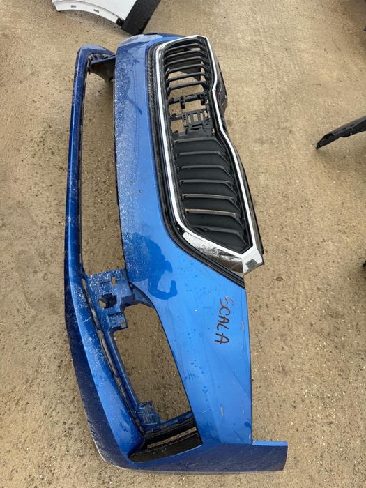 Bara fata + grila centrala Skoda Scala Albastra 2019/2020/2021/2022/23