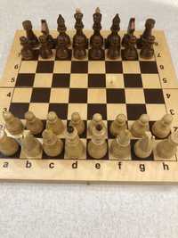 Деревянные шахматы с шахматной доской (утяжеленные)