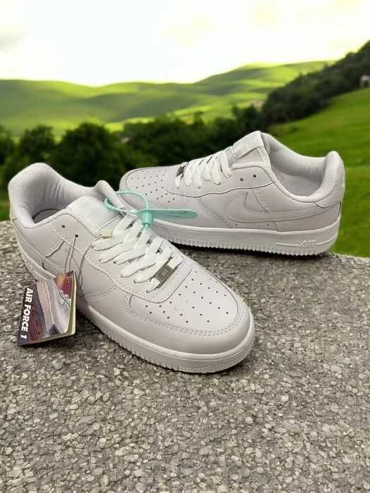 Adidasi Unisex Noi Nike Air Force 1 White