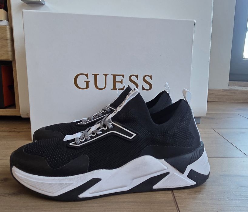 Дамски сникърси Guess
