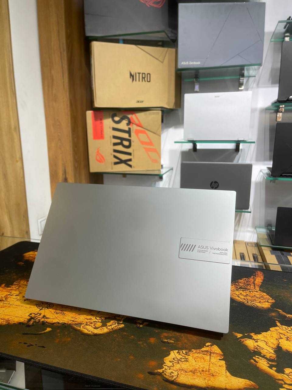 Asus Vivobook Go 15 OLED/AMD RYZEN 5 - 7520U/8/512/15.6" Oled