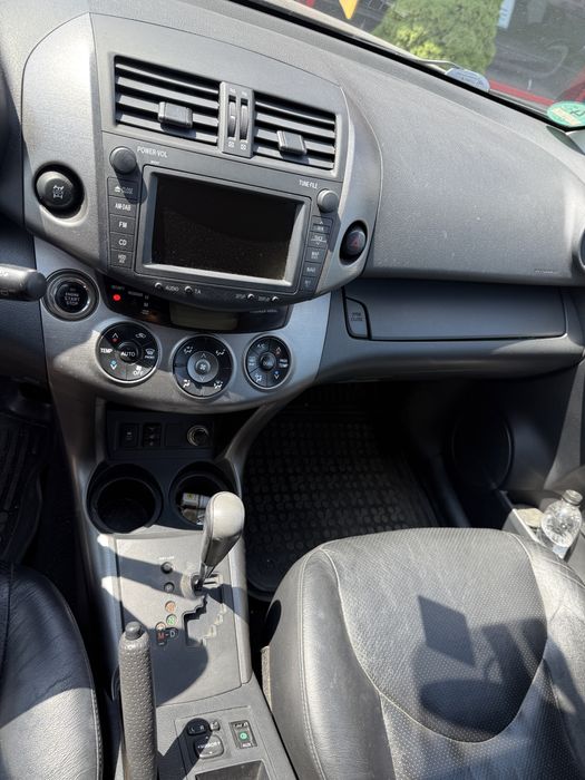 Toyota Rav4 2.2 4wd aut luxury