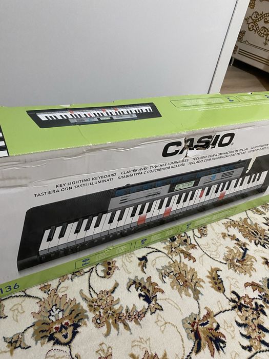 Продам Синтизатор Casio