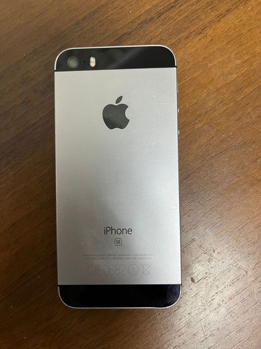 iPhone SE 2017 года