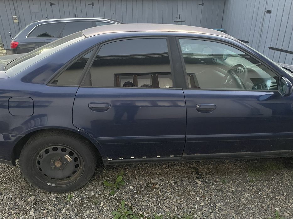 Dezmembrez Audi A4 B5