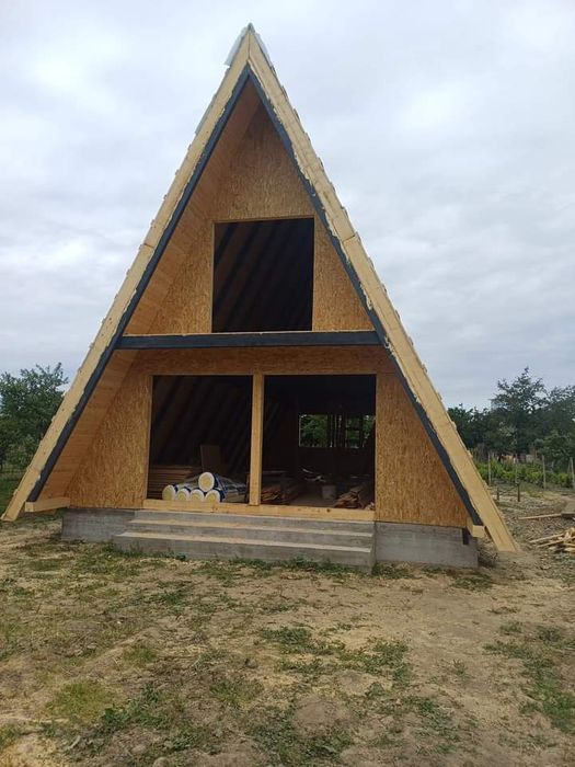 Cabane, foișoare, terase din lemn de calitate superioara