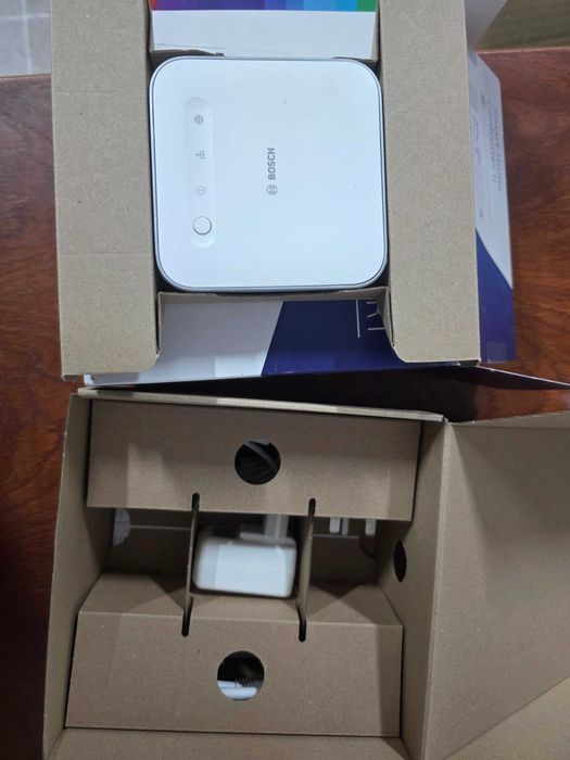 Bosch Smart Home Controller II gateway