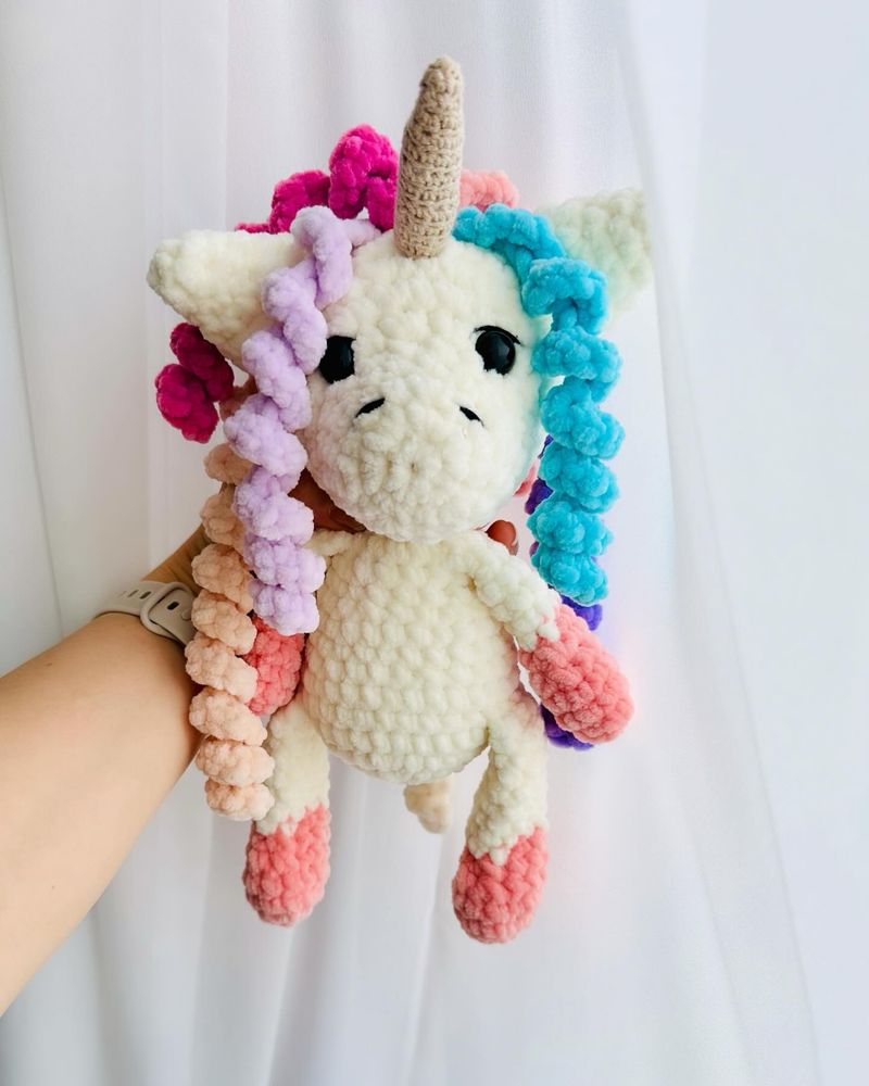 Unicorn croșetat