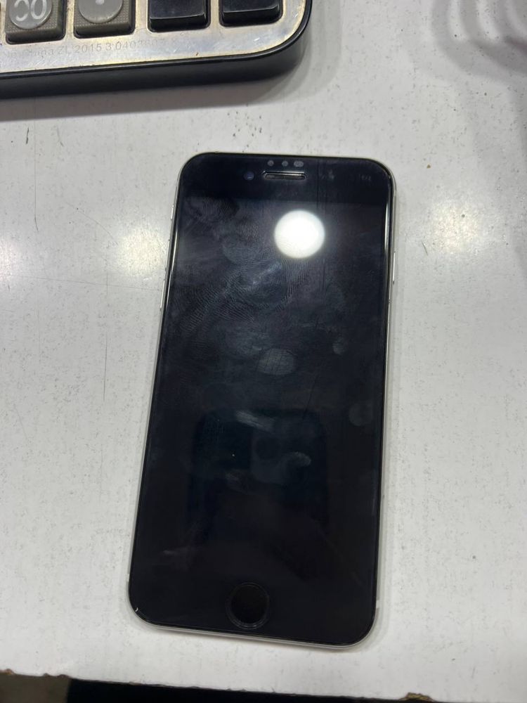 Iphone: se 2020