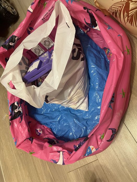 Тегін ойыншықтар Игрушки отдам даром