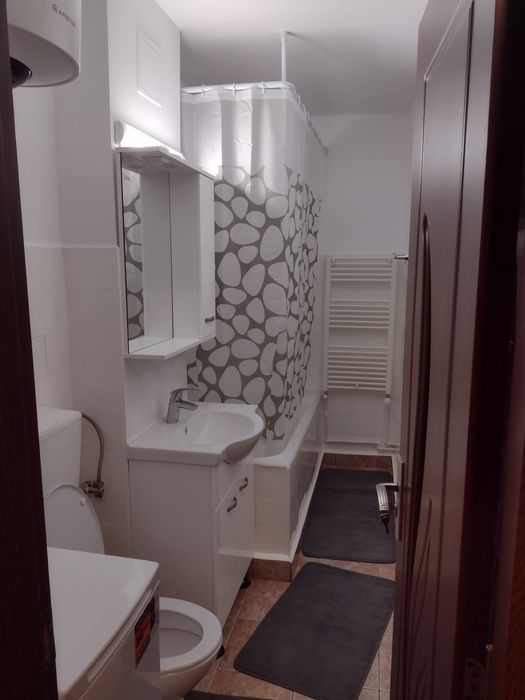Apartament ultracentral de închiriat