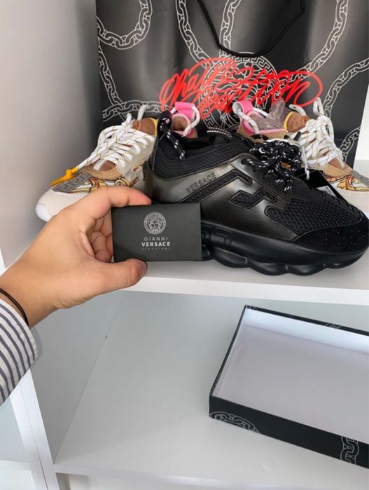 Versace Chain Reaction