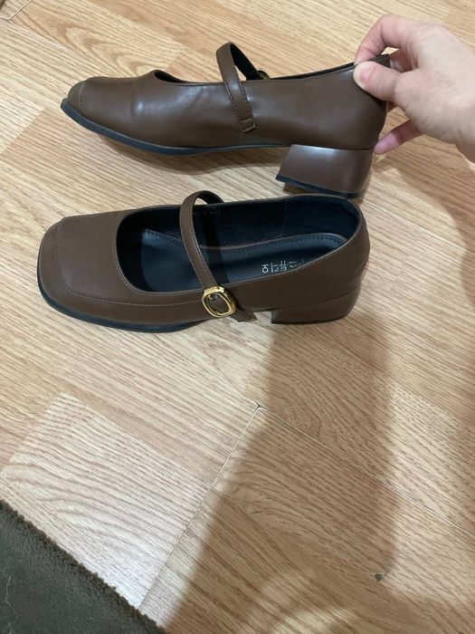 Почти новая обувь