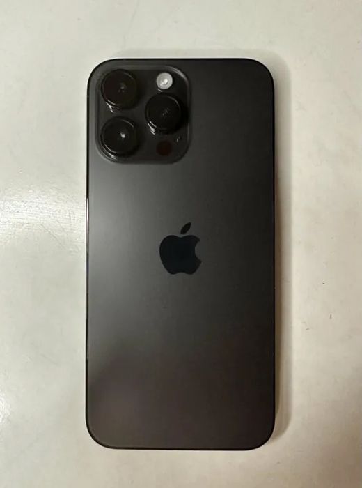 Продается iPhone 14 pro max + Air Pods