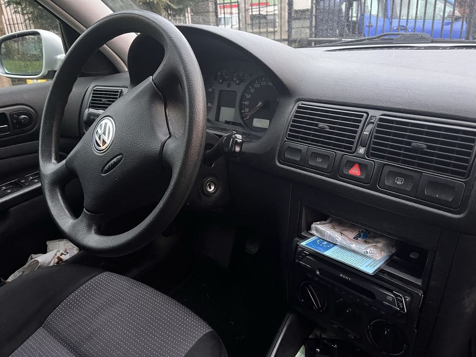 Se vinde! Volkswagen GOLF 1.9 TDI–Super ofertă!