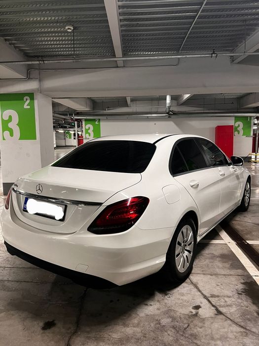 Mercedes Benz C class 2020 diesel / FULL LED